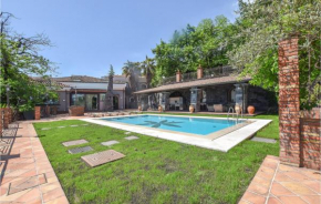 Beautiful home in Zafferana Etnea with Outdoor swimming pool, WiFi and Private swimming pool Zafferana Etnea